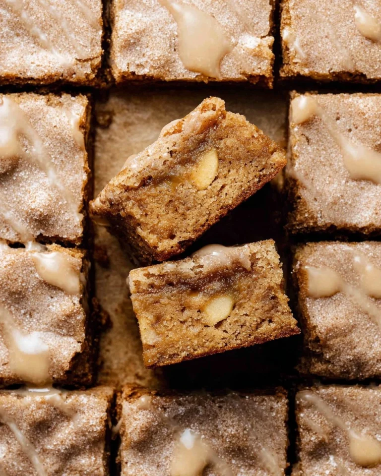 Apple-Cinnamon-Blondies-Recipe